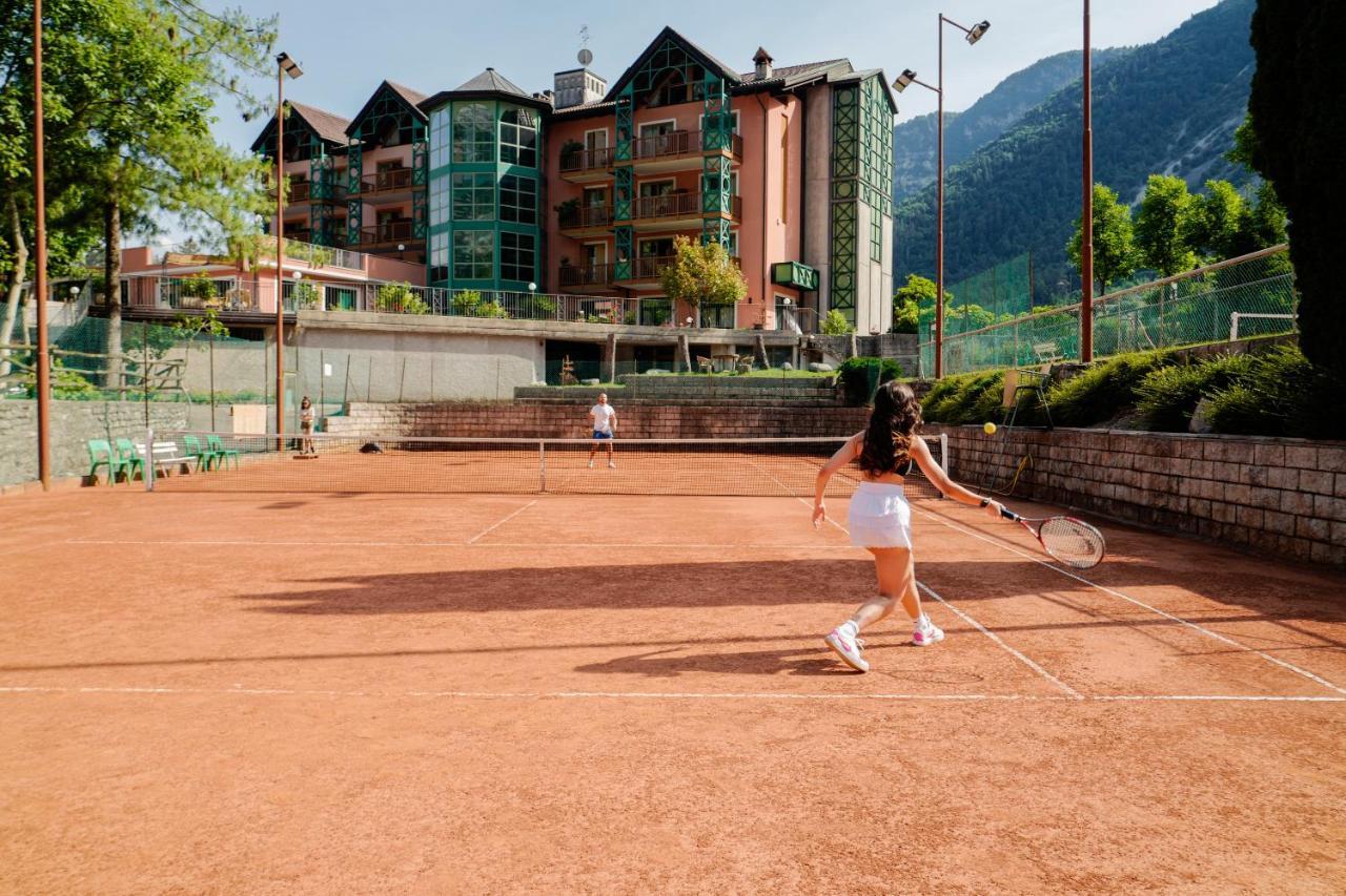 Club Hotel Tenno Kültér fotó